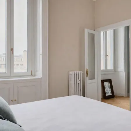 Lejlighed Bright 2br Steps From Arco Della Pace Milano